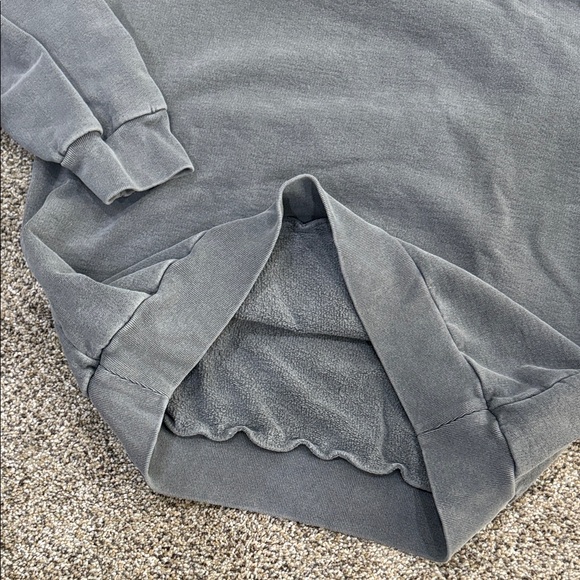 Talentless Gray Sweatshirt and Joggers Set - Picture 6 of 7